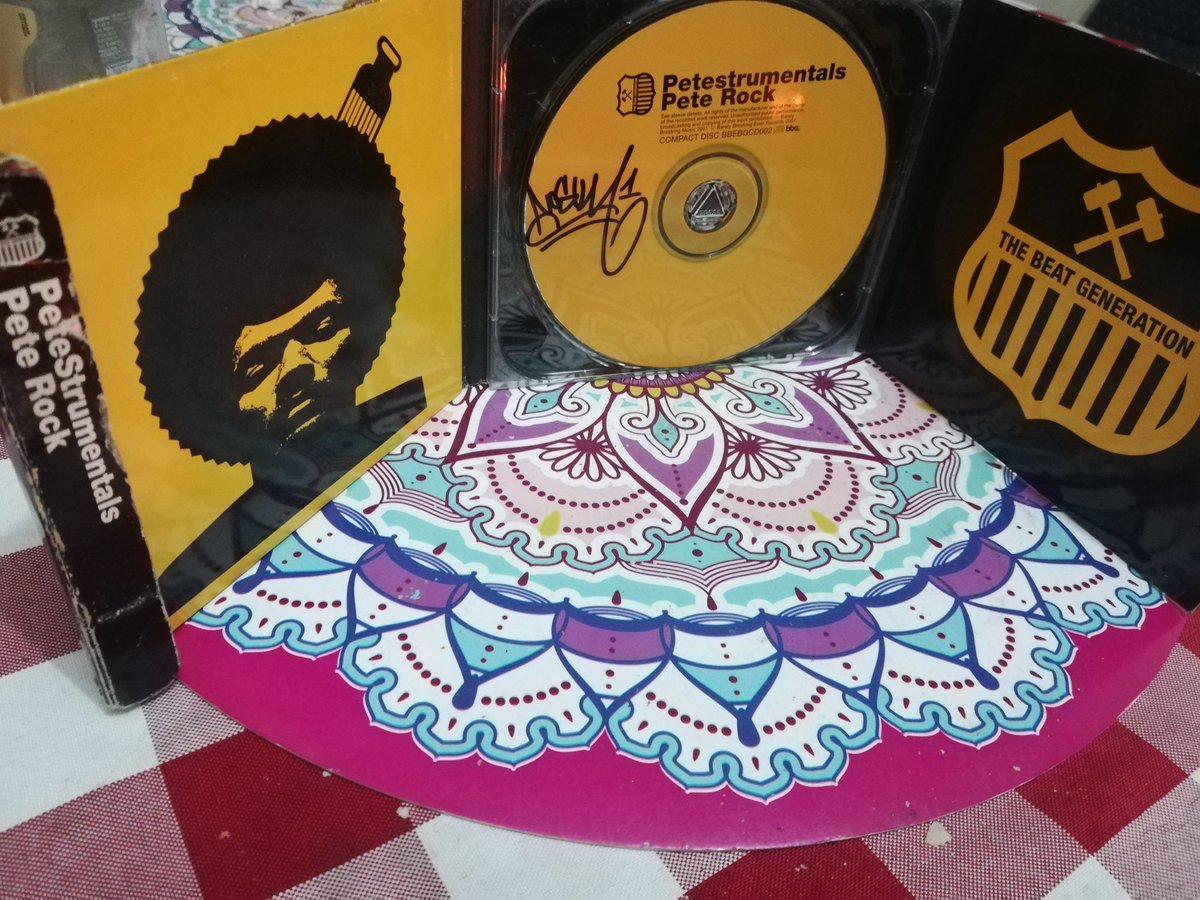 doLaWB's tweet photo. Gracias por tanto amor 💎🔥 @CARLOSNOSUM @PeteRock #VidaRap #Real #hiphop https://t.co/7Qjni1YEGq