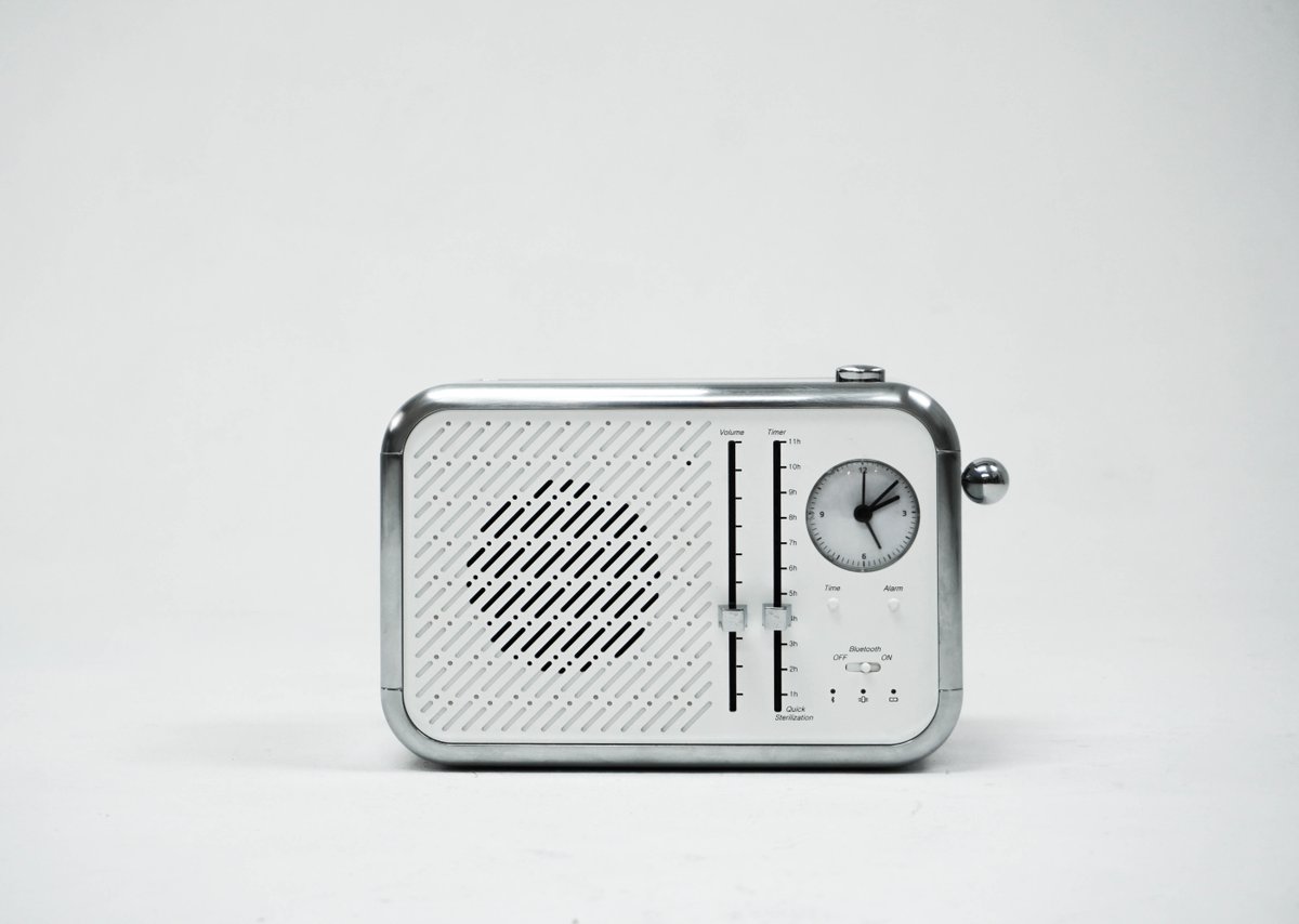 phone_toaster's tweet photo. Phone Toaster has 5 functions in 1 stylish device. Learn more about it on our website, https://t.co/bfke6uyaTX!
#phonetoaster #kickstarter #homedecor https://t.co/rGugmnh2jB