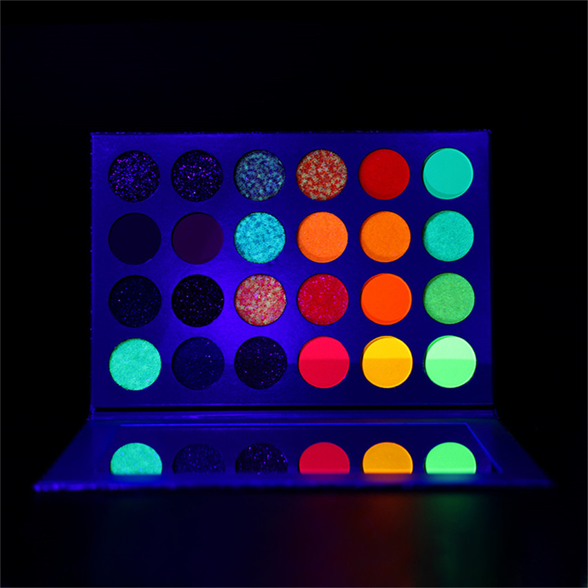 Lewisan17's tweet image. 24 Colors Neon Glitter Eyeshadow Palette

bit.ly/3iJ445v

#eyeshadowbase #eyeshadowpallette #eyeshadowcollection #neutraleyeshadow #metalliceyeshadow #eyeshadowpalette #makeuppalette #shimmereyeshadow #colorfuleyeshadow #rainboweyeshadow #glittereyeshadow #neoneyeshadow