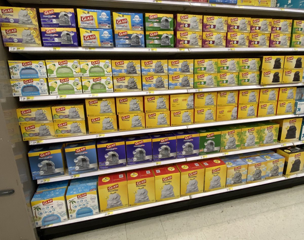 Nothing trashy about that aisle! #bagsonbagsonbags #nogarbagezones