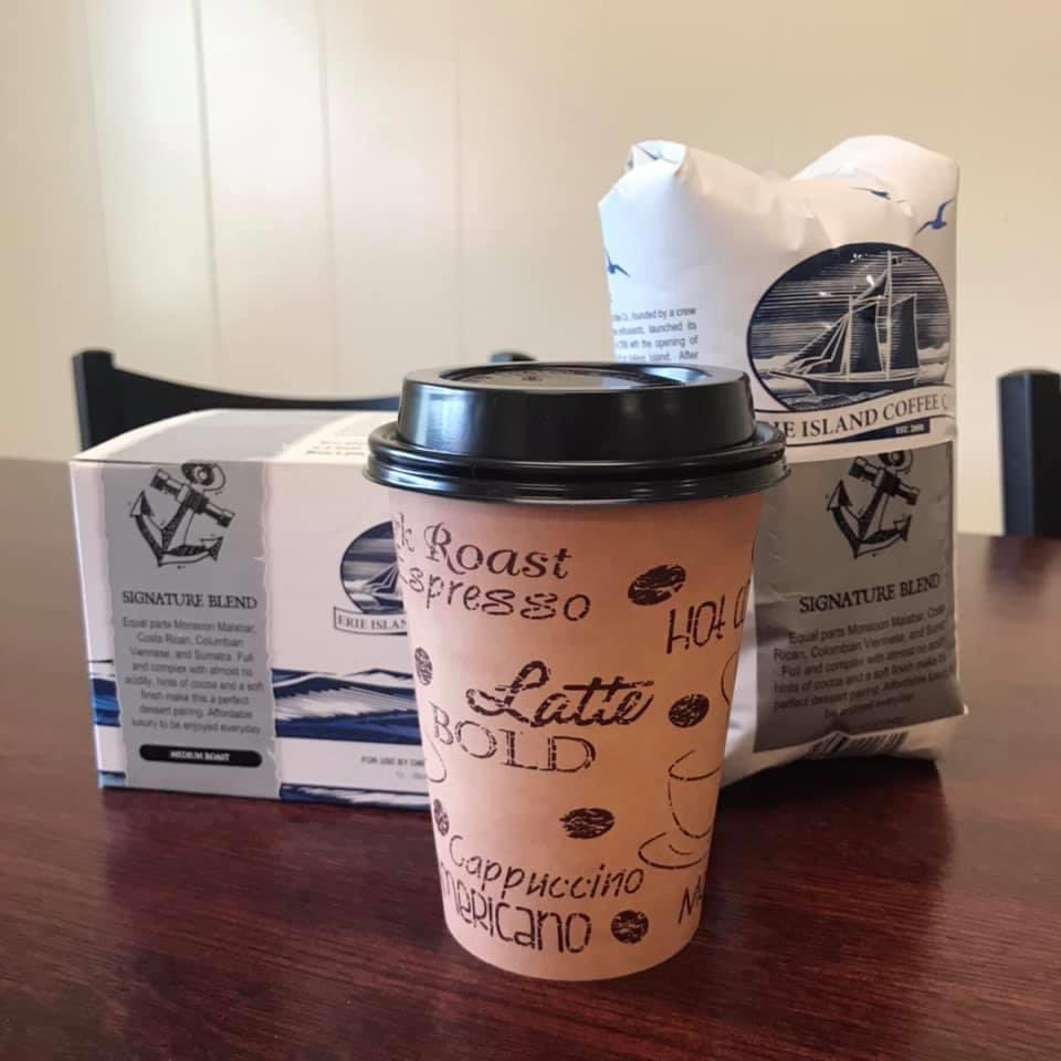 TheHowlandBean tweet media