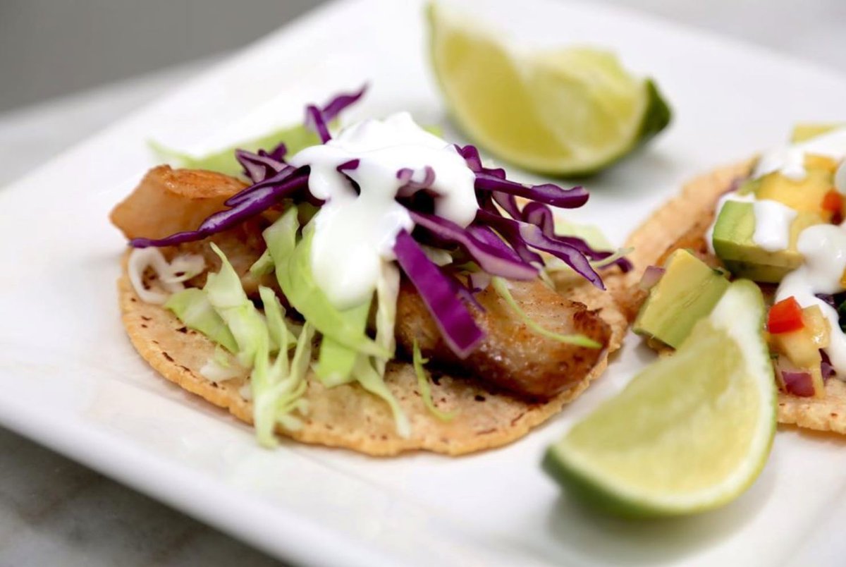gotolanea's tweet photo. Perfect catch 🐟 You’re looking at tilapia, cabbage, garlic seasoning, and crema on a handmade, gluten free corn tortilla. #santamonicafood #discoverla Order now: https://t.co/Fxvi74vTpd https://t.co/99J6OlFdud