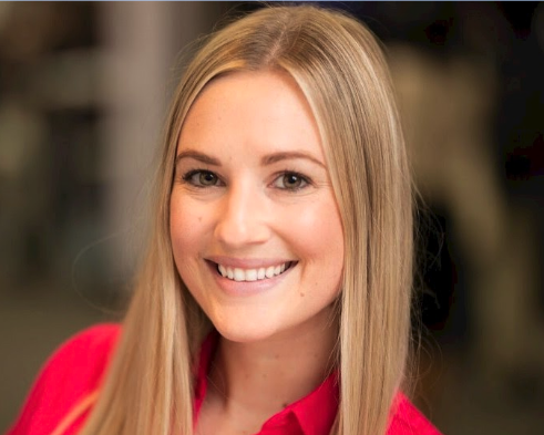 TalentBrandOrg's tweet photo. The runner-up for the Solo #Talentbrander of the Year is...Haley Sasser of @UltiCareers. Congrats! https://t.co/Pjq9Nrmw1S