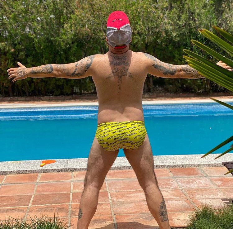 Spyravis's tweet photo. Buenas noches https://t.co/SkF2rizdpi