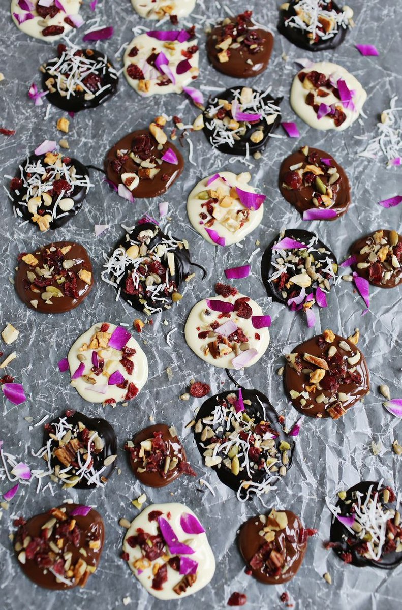 ArdmoreHowellRd's tweet photo. We say that energy-packed snacks can be beautiful, too! These chocolate-nut bites are garnished with edible flowers. https://t.co/bODbblEtOr https://t.co/FEfHwOmNcD