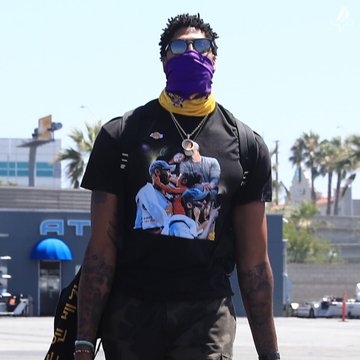 BleacherReport's tweet photo. Bron and AD on the way to the Orlando NBA campus.

(via @Lakers) https://t.co/myzks8fUU2