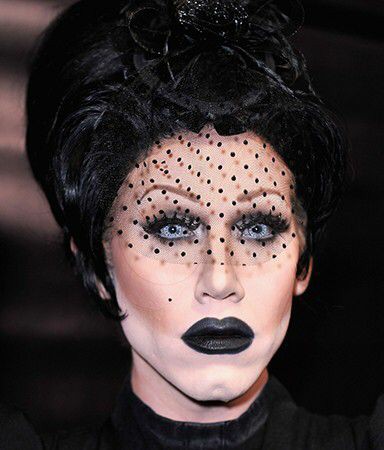 A thread dedicated to the absolutely stunning Sharon Needles
