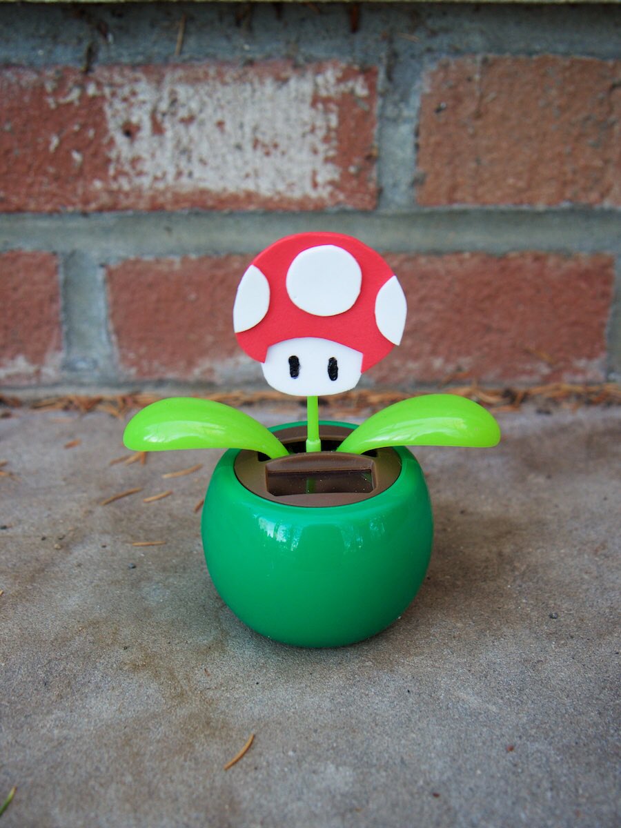 StudioKitsu's tweet photo. Get down with your mushroom self!

#powerup #powermushroom #redmushroom #mario #mariobros #mariokart #marioparty #dancingflower #dancing #solar #solarpower #arttoys https://t.co/HYGXNUMZb9