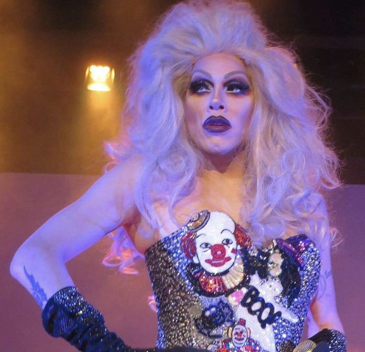 A thread dedicated to the absolutely stunning Sharon Needles
