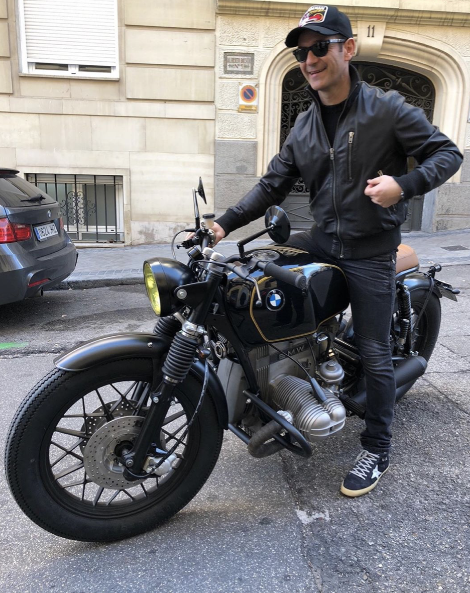 CafeRacerDreams's tweet photo. Happy weekend! 🔥@JaimeColsa
https://t.co/fwzm1yTMou
#CRD103 #CafeRacer #CafeRacerStyle https://t.co/ImU3mWOata