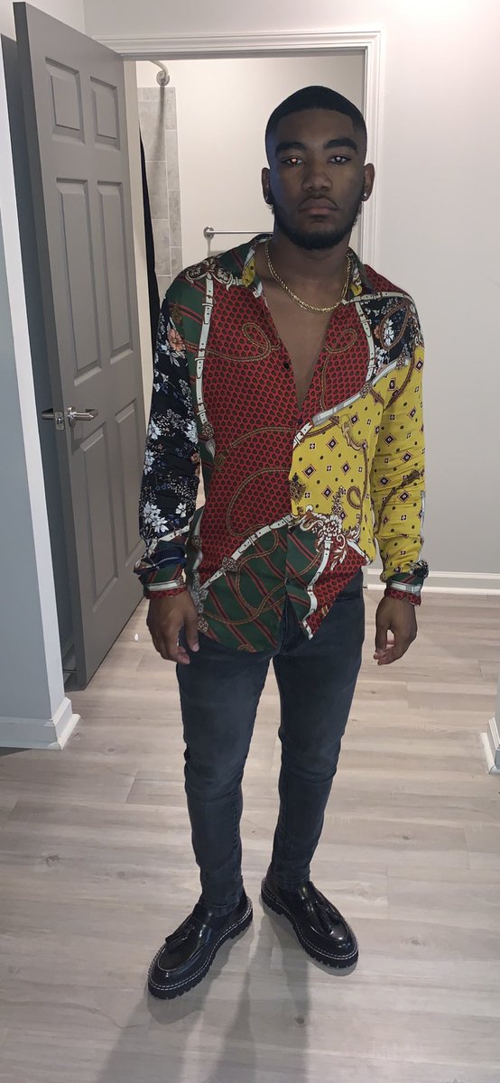 elibloodsaw's tweet photo. #WhosWhoofUSM
Eli Bloodsaw 

-Tuscola MS

-Fashion designer 

-@TheSwankClo CEO

- @TheNewEraPromo🚦

-Business with a Minor in Marketing

-USM21 #LongLiveusm21

Shop Swank
https://t.co/XgpjRvke00 https://t.co/ermjZFnuq1
