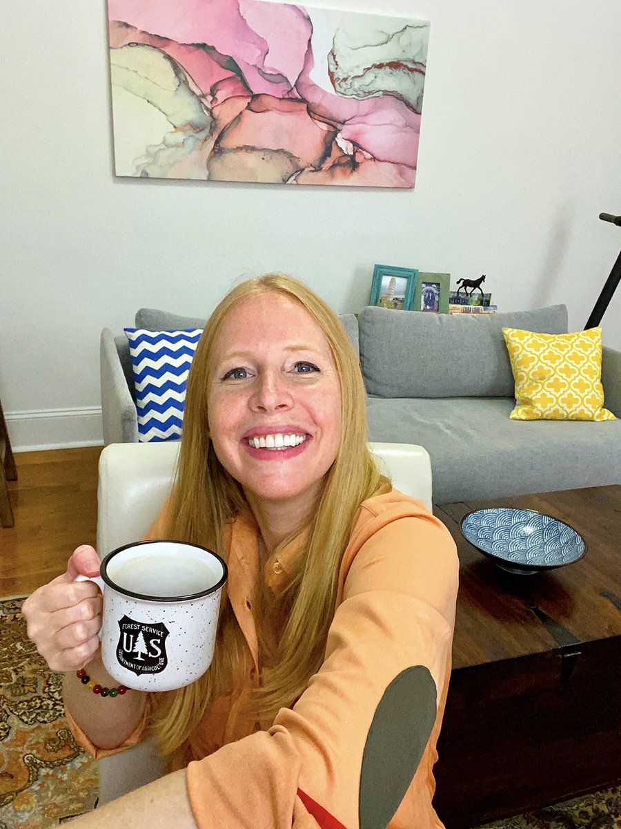 DarleyNewman's tweet photo. Join our Facebook Watch Party celebrating #NationalForests on now at https://t.co/szCwRku37P. Ask your questions live. #twdnff #travel https://t.co/2JvLxpkFMS