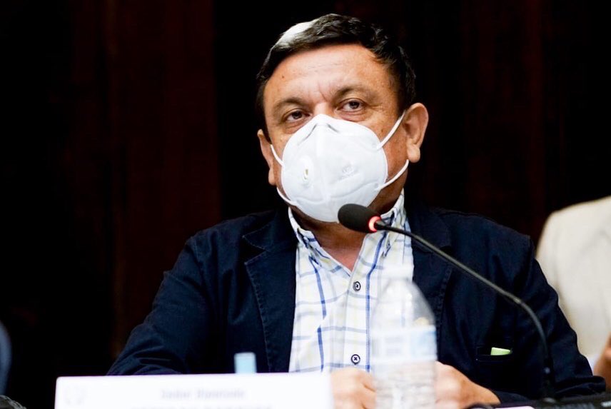BancadaVALOR's tweet photo. La Comisión de Educación acordó analizar reformas a la Ley de Educación, Decreto 1291, para que a través de ese mecanismo se facilite la elaboración de un nuevo reglamento que establezca por primera vez un cronograma descentralizado del ciclo escolar en todo el pais #BancadaVALOR https://t.co/OHitLTHY9L