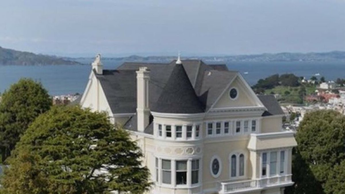 We live close to Nancy Pelosi.  In Napa, we lived close to her vineyard. I’m NOT questioning Nancy’s taste. 

What I want to know is how can she afford these homes on a government salary? 

And, how does Nancy Pelosi have a net worth of 120 million 

#NancyPelosi #TaxReturns