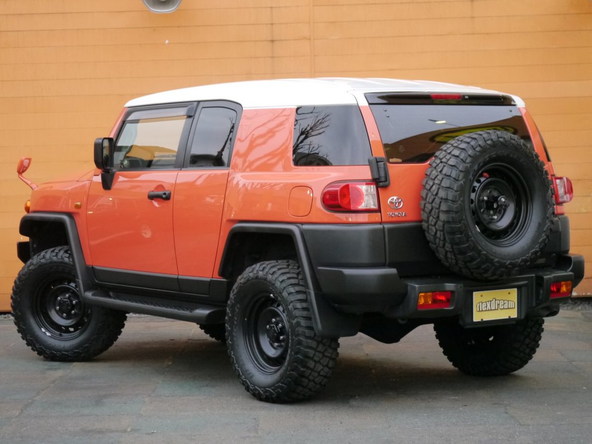 ランクル専門店 Flexdream調布店 Fjクルーザー Fjcruiser 在庫紹介 上質なフルノーマル車をベースに オシャレでポップなカスタムのfjクルーザーを制作しました 人気の高いお車なので お早いご連絡をお待ちしています T Co 9b7zaxfrhm