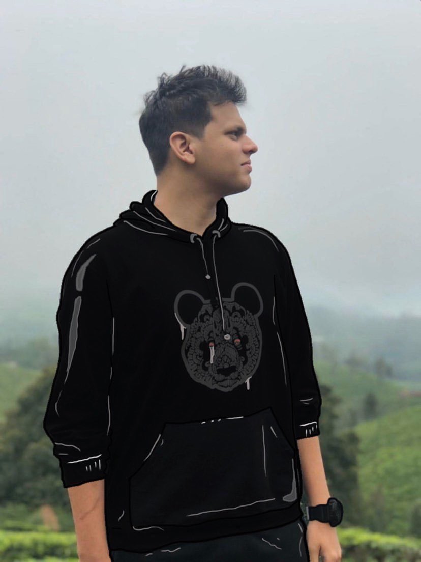 Throwback Thursday 🎈
#edit #ThrowbackThursday #hoodie #NaturePhotography