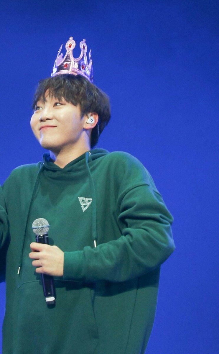 SEUNGKWAN AS BUTTERCUPS