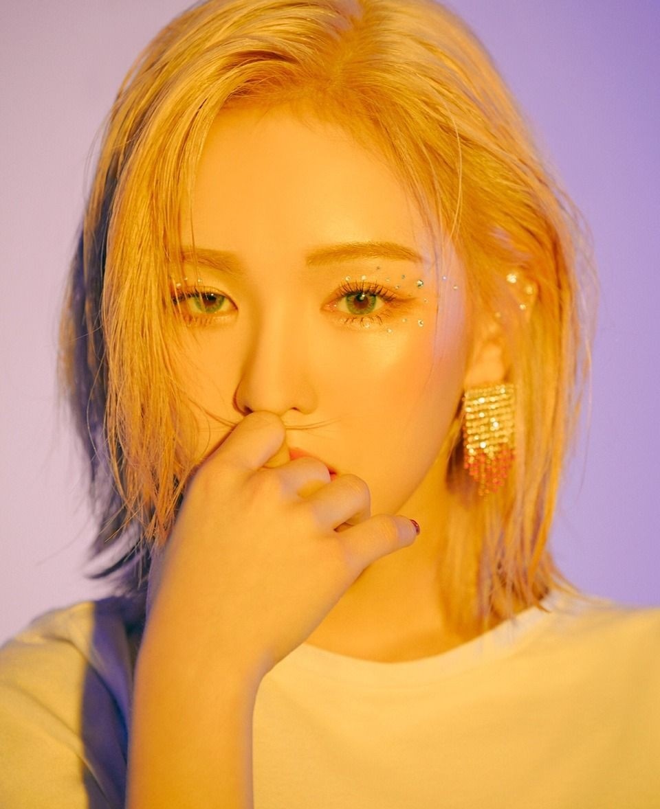 let's appreciate wannie's visual; 𝙖 𝙩𝙝𝙧𝙚𝙖𝙙