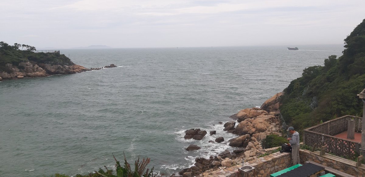 A third Chinese dredge came even closer while I was typing the previous tweet. One resident I spoke with here shrugged and said “The sand comes from their river, I guess they can have some of it.”