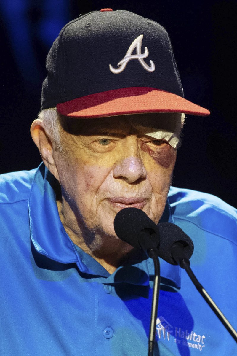 BradGGallant's tweet image. A horrible thing about #NativeMascots or #IndigenousMascots is realizing the culture of #IndigenousRacism is so strong that @BarackObama @CarterCenter @realDonaldTrump are on the same side of the issue. #SPEAKUP

@EricHolder  @RealDLHughley @Braves @NHLBlackhawks @NHL @MLB