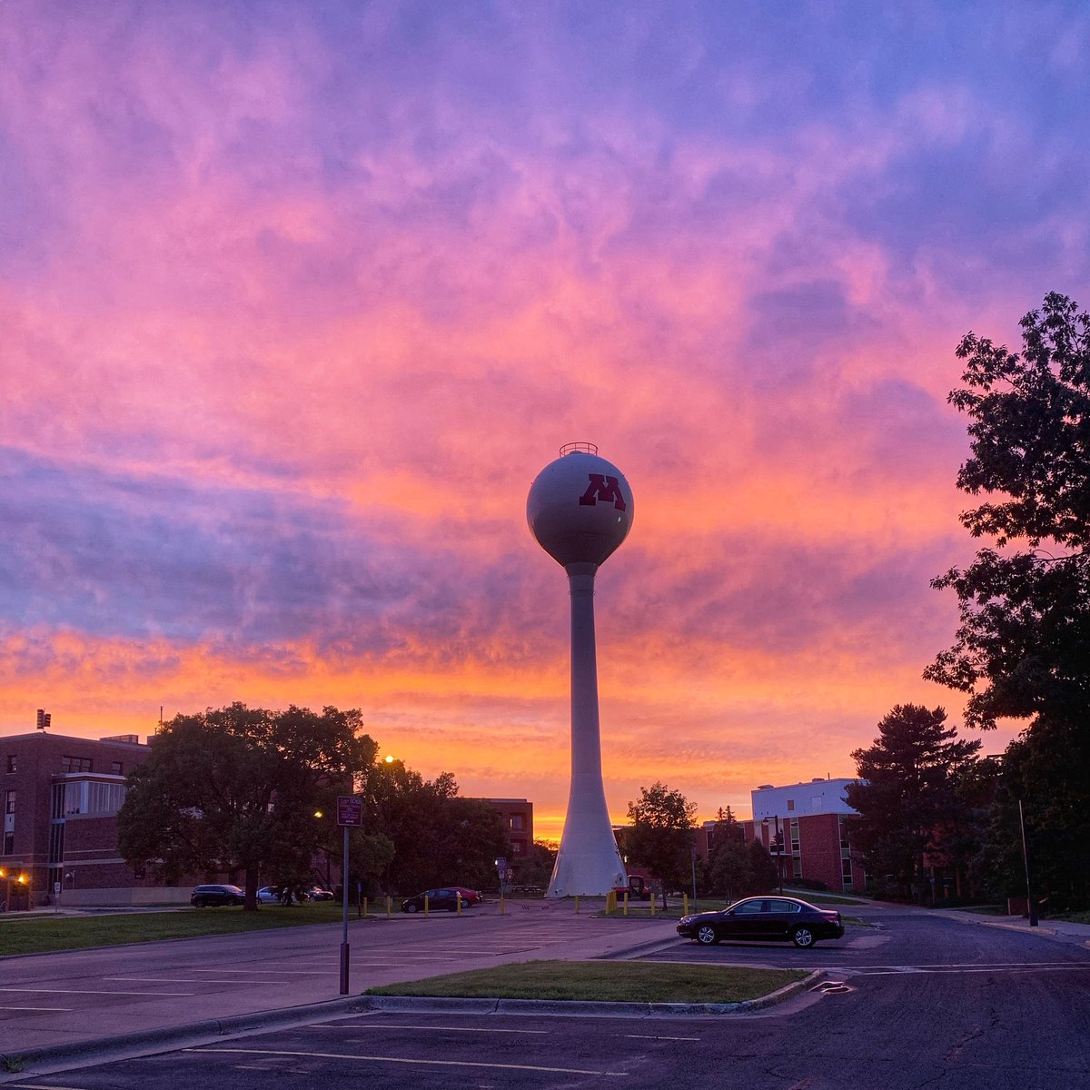 Zenith Tandukar (@zeniticist) on Twitter photo Sunset over the water tower <a href="/UMNews/">University of Minnesota</a> was absolutely gorgeous as I left work tonight. Rare moments of joy in otherwise awful days of 2020 #Minnesota Sunset over the water tower <a href="/UMNews/">University of Minnesota</a> was absolutely gorgeous as I left work tonight. Rare moments of joy in otherwise awful days of 2020 #Minnesota