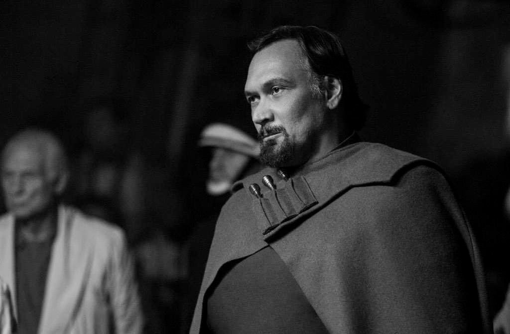 Late but happy birthday to Jimmy Smits who plays an extremely underrated character, Bail Organa 