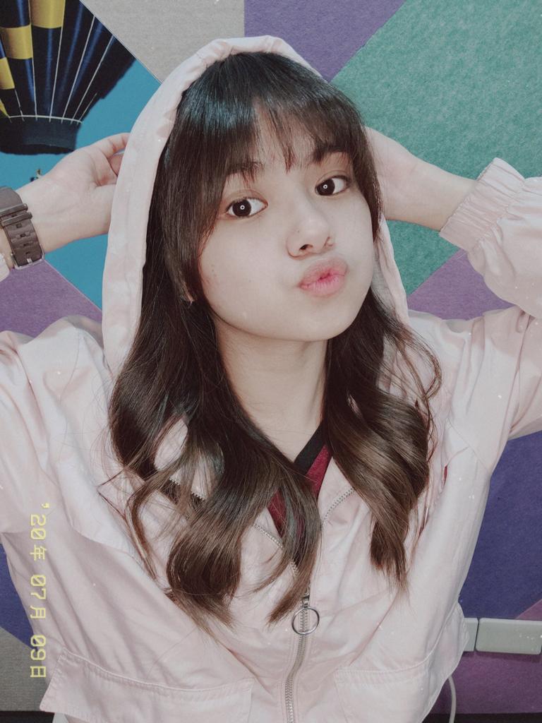 geloubaby's tweet photo. 💗💗 https://t.co/z5roo4NXlk