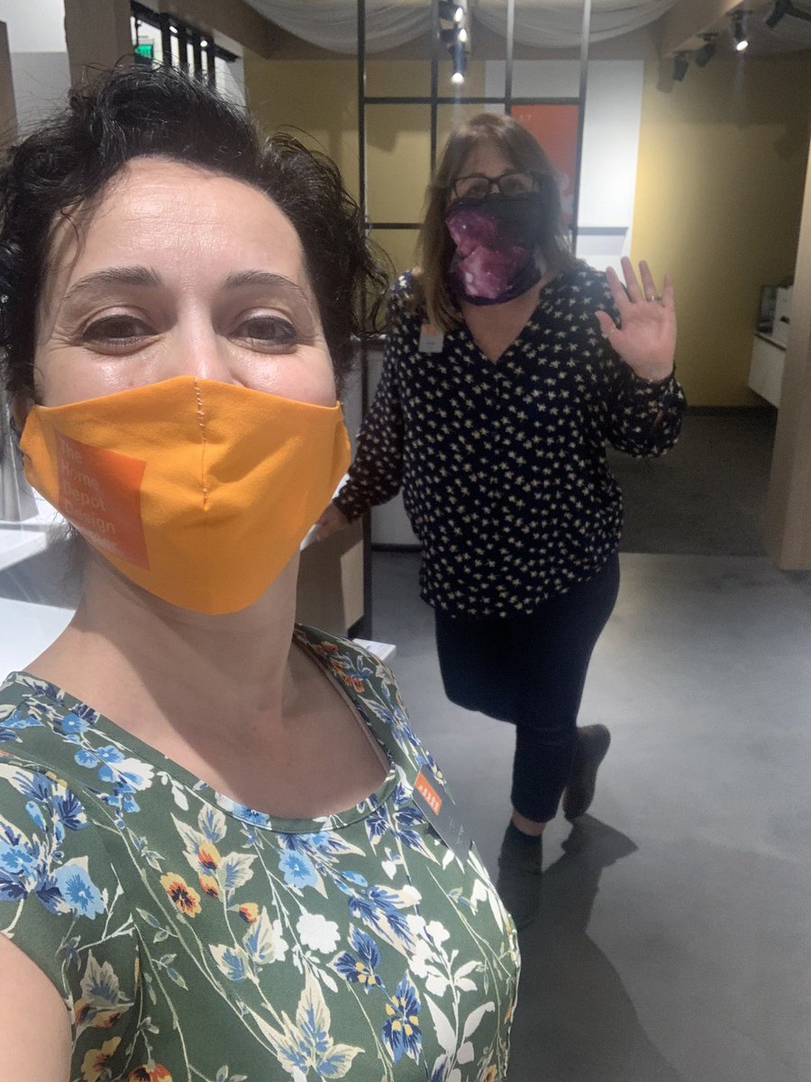 Ligia_SeesYou's tweet photo. A few more peeps I’ve worked with in the past! 💕Susan still rocking her Kitchen Designer skills (0660) and Debbie (0660) is a flooring specialist guru! @HDDCKimKrische @WilliamsReiss https://t.co/J7agwT0AJm