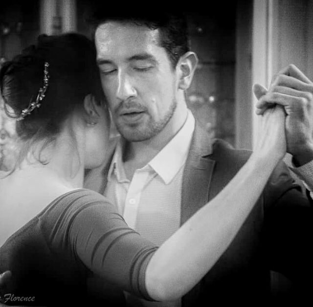 instatango's tweet photo. #Dance #scene: #tangoargentino #mood at #milonga in #France from Association #Tango #Paris  https://t.co/Mz63fhnzyD https://t.co/aDxAnVXtey