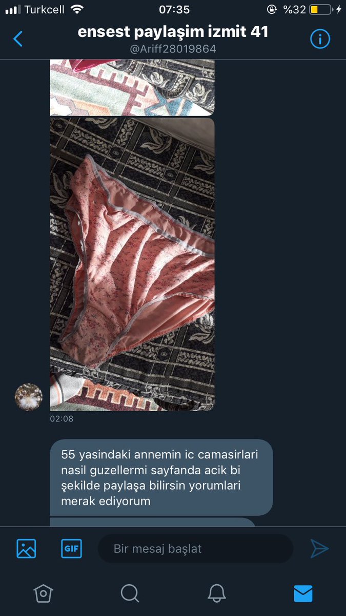 ic_sadece's tweet photo. 55 yaşında annesinin iç çamaşırlar��nı gönderen takipçim yorum istiyor annesine yoruma göre devamı gelicek https://t.co/vkWm2UlJEO
