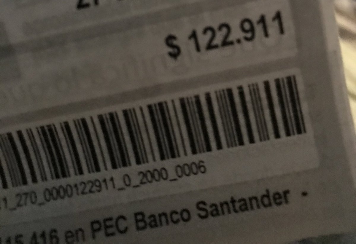 fcoaranedaa's tweet image. #enel la casa de mi tía que falleció hace un año y no vive nadie ahí ... con suerte se prenden las luces de la calle .... #enel por favor suban también ustedes los casos para hacer una denuncia colectiva.