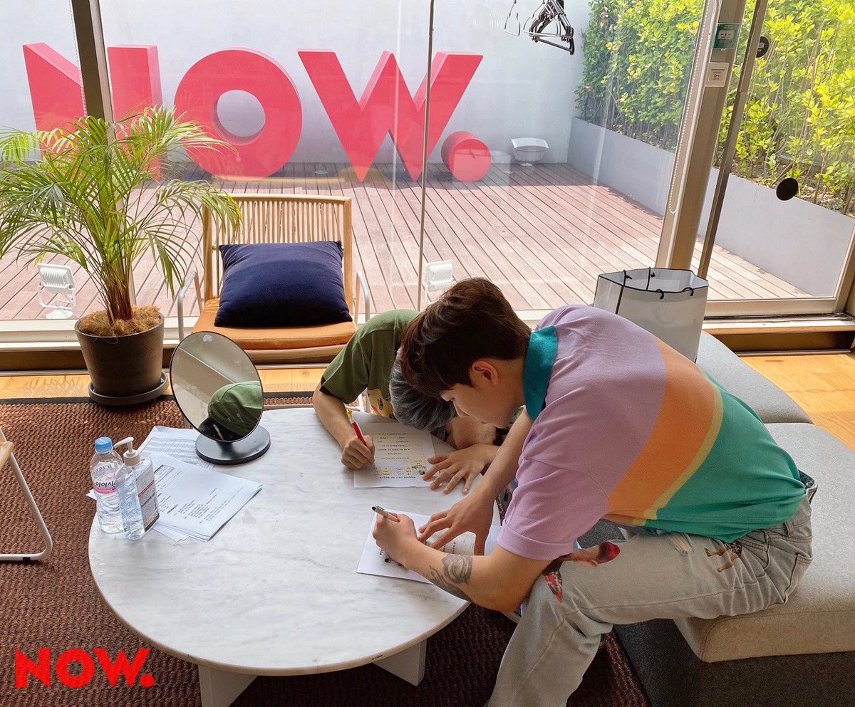 네이버 엔터 tweet media