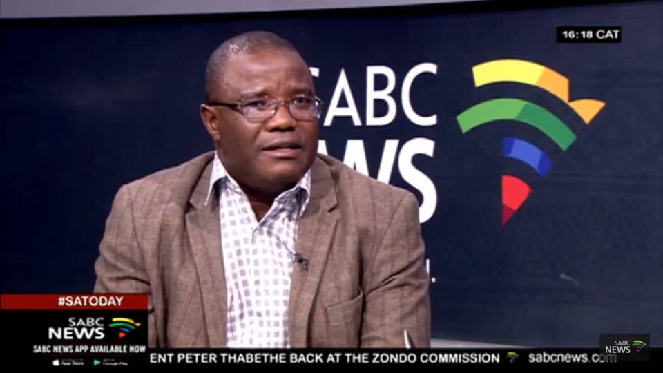 PedzisaiRuhanya's tweet image. Smoko moto, Zaka/Jerera. It’s my birthday. Tozipigwa!