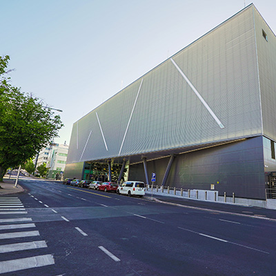Caverion has signed an agreement with Telia Finland Oyj for the #technical #maintenance and facility management services of Telia Helsinki Data Center and Telia’s other large and medium-sized data centers in Finland.
▪️Continue reading: fal.cn/3952C
📷:Telia