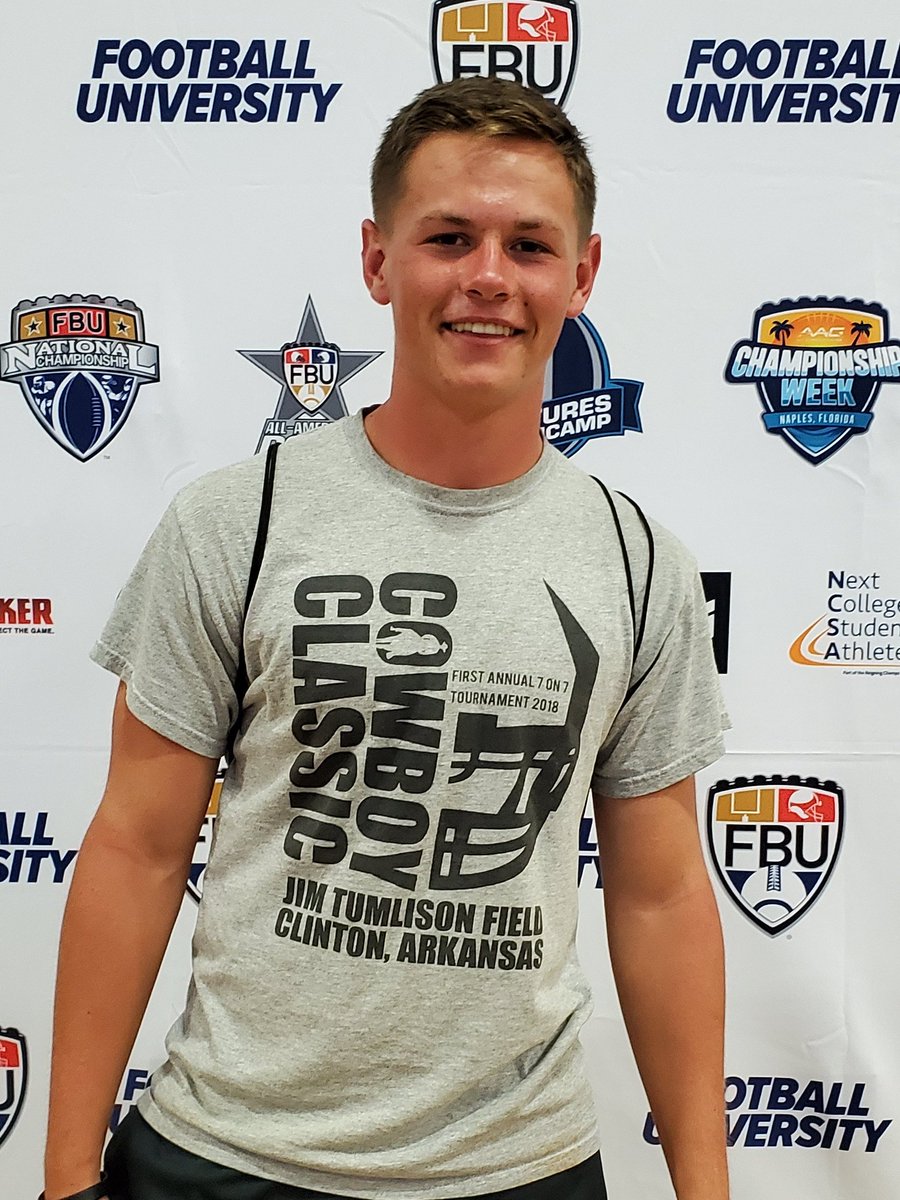 JacobWHutto's tweet photo. FBU Top Gun in Naples, FL! I'm so ready for this! Let's go!! #FBUTopGun https://t.co/vuRphGCoTG