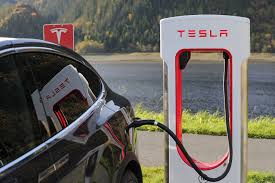 10/ To a techno-utopian, such plans are the needless replacing of one problem with an even bigger one. That the ability to go where you want, when you want, quickly and cheaply, is otherwise known as "quality of life".Cars polluting? Have them go electric. What about the...