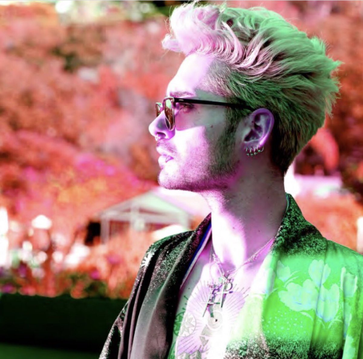 rockermaus81's tweet photo. Billy is not ok Post auf Instagram:
Heute ist der Tag! Holt es euch alle!
Billy is not ok Post on Instagram:
Today is the day! Take it all!
#billy #billyisnotok #imnotok #ep #tokiohotel #billkaulitz https://t.co/wRdJtUDvOu
