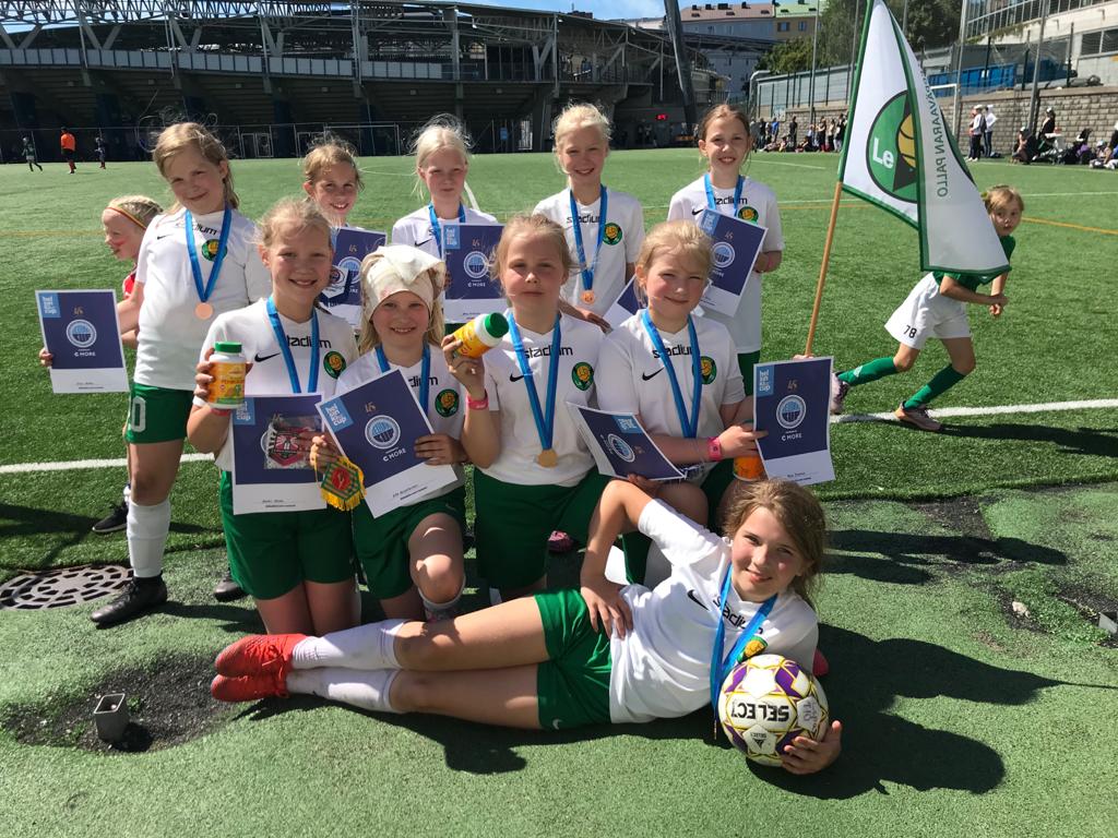 LePa T2010 tweet media