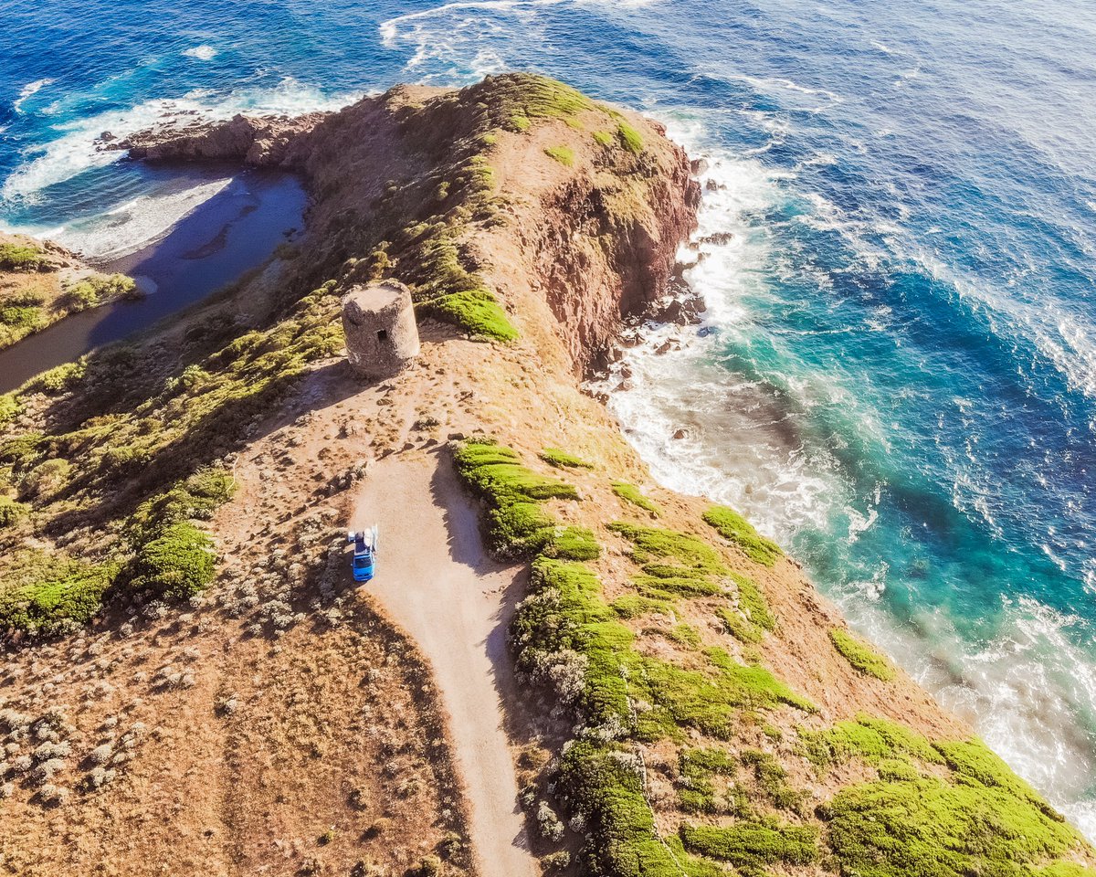 👙The journey continues🚐

Sardinia just keeps on giving, it feels like we haven’t even scratched the surface of what this island has to offer! 

Ps - Make sure you watch till the end 🤠🐴 🤠... yeehaw! #vanlife #campervan #sardinia youtu.be/FLxGrAp8pDg