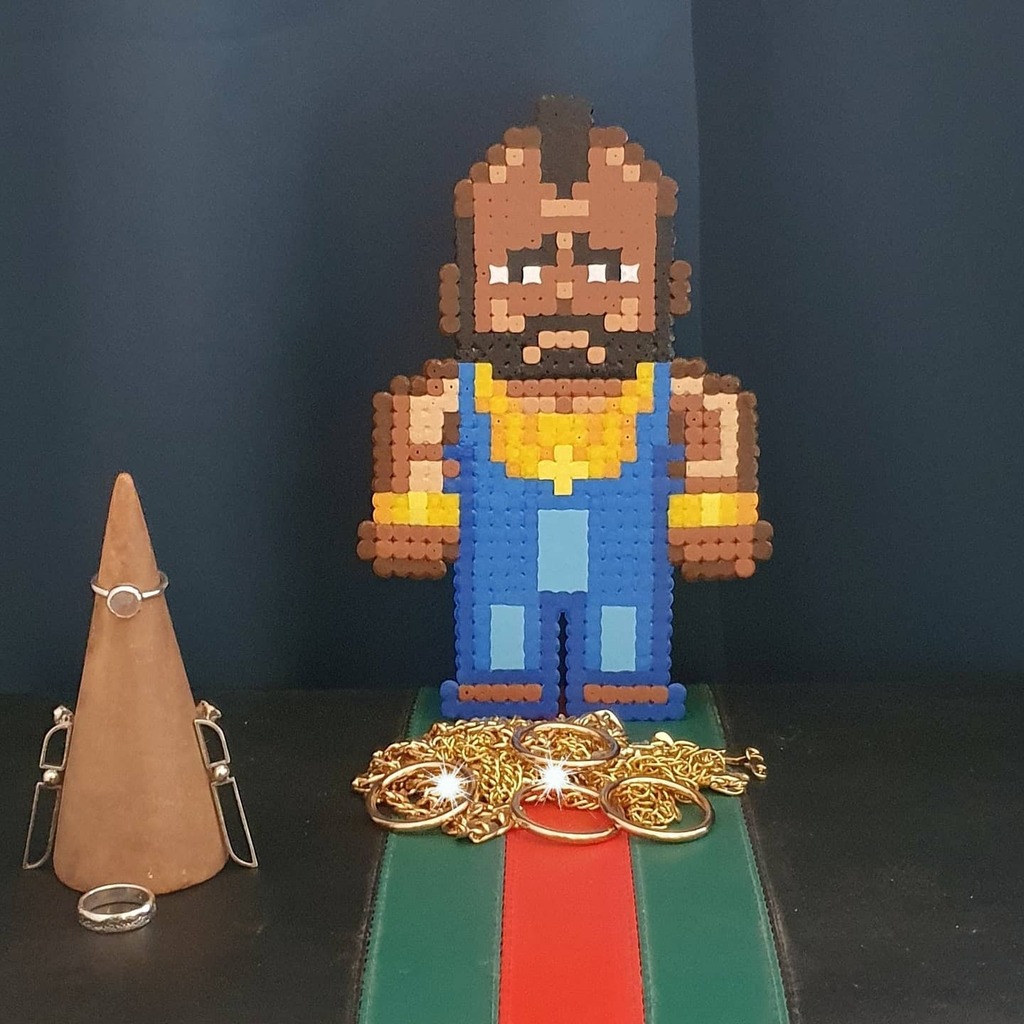 phmark's tweet photo. Mr T. have been out shopping the finest of gold and silver. Silver jewelry are borrowed from the very talented jewelry designer @kunajewellery go check it out

#perler #fusebeads #perlerbeads #pärlor #perleplade #mrt #kunajewelry #gold #silver #jewelry #… https://t.co/zHFTgW4lre https://t.co/QjaV8AKjGc