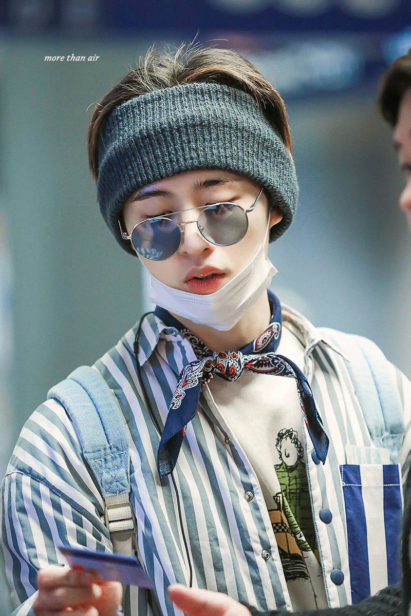jawabsyg_kuh's tweet photo. #bringbackhanbin
#savehanbin 
@ygent_official @YG_iKONIC 
Tolong kembalikan  hanbin😭biarkan dia tetap berkarya ,kami sudah rindu banget suara mu mbin:/ https://t.co/nMPMw04e6e