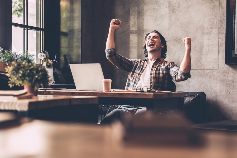 jeffbullas's tweet photo. The Simple Way To Win New Business Using LinkedIn #linkedin #SMM https://t.co/ZjRYsmeU1I https://t.co/3HemFvAB5s