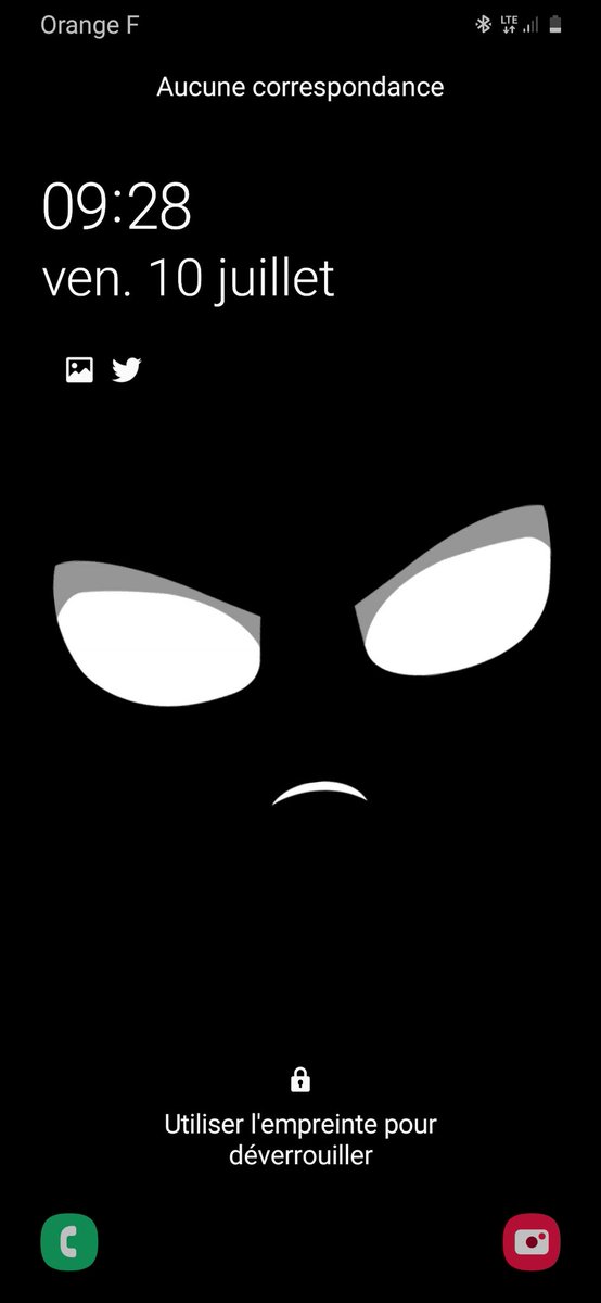 LeReenard's tweet photo. @Snaptrox Sérieux,basique, mais j'aime bien https://t.co/fzS3Dl7jrT