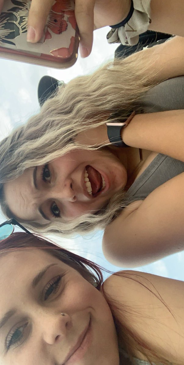 ashyyy0's tweet photo. HAPPY BDAY P! i love you so much! thank you for everything! i can’t wait to party at my wedding w you 💗🥰 https://t.co/feeK151QIX