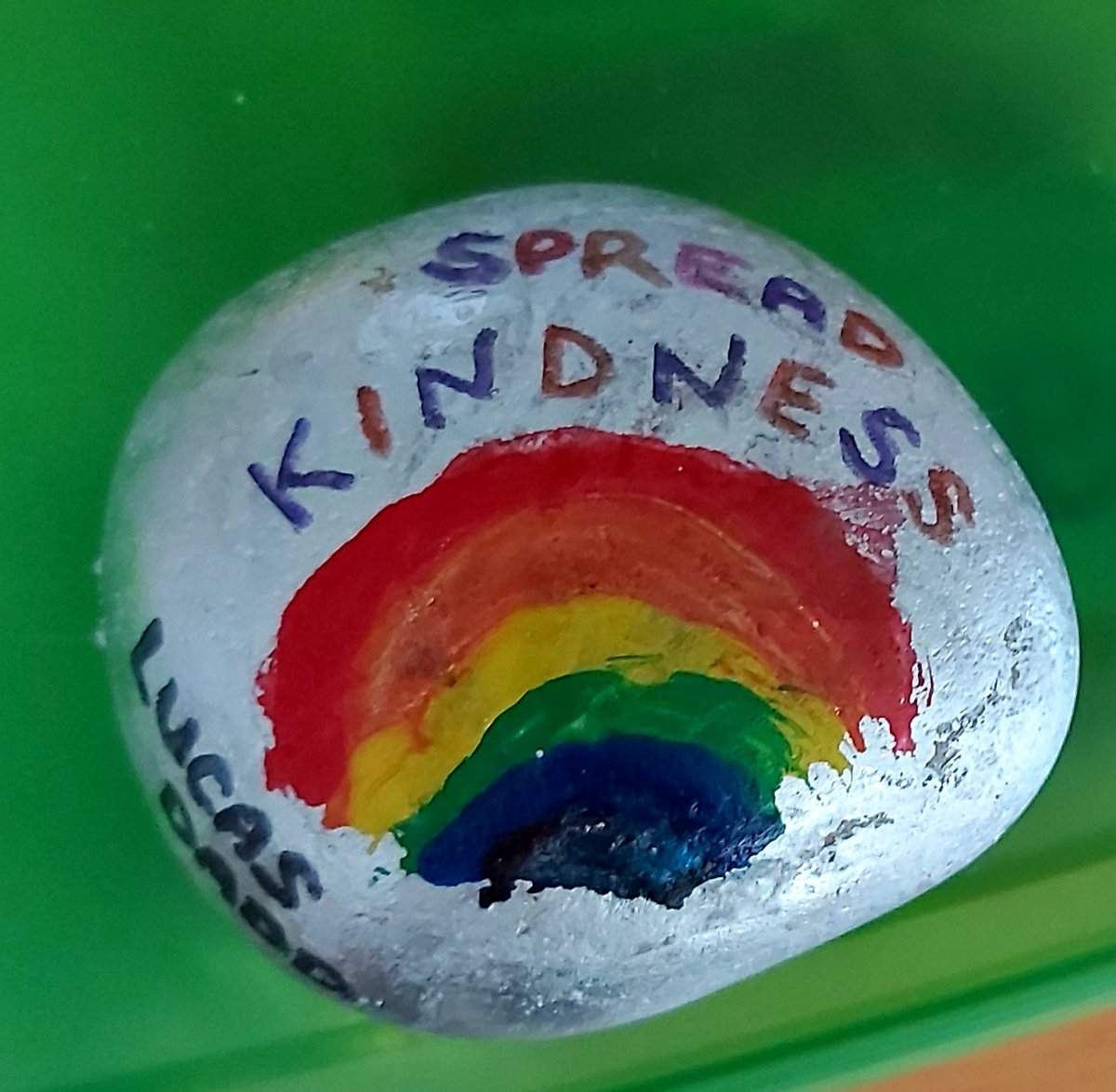 kay820108's tweet photo. @JCAWakefield sooo proud of my baby boy who is growing up so fast. Really appreciate how special you've made his last few weeks at JCA despite all that is going on in the world #THANKYOU #spreadkindness #art https://t.co/da9iqOe0HH