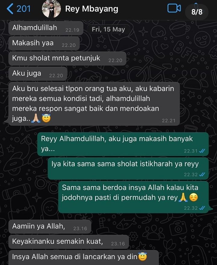 _kadafimoch's tweet photo. Ternyata kalo jodoh pasti di permudah dan di percepat. 
Selamat Dinda Hauw dan Rey Mbayang. Semoga langgeng jadi keluarga sakinah mawadah warahmah. Aamiin 😇
#maujugalahbegini 

From This                        To This https://t.co/I8wywjdCL2