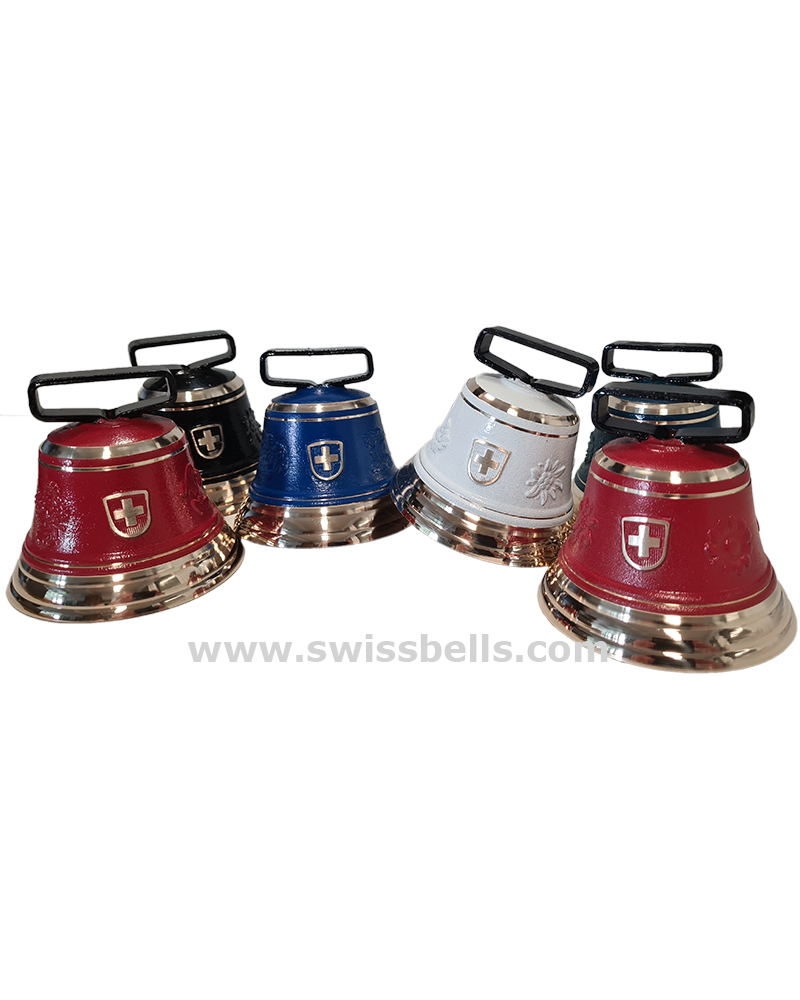 BergerGlocken's tweet photo. Kunterbunter Start ins Wochenende. 🥳
Passende Farben für jeden Anlass - alles ausser gewöhnlich. 
Shop 🛍 Dich glücklich mit einem Klick:
https://t.co/mxdHLQDae7
#Kuhglocken #schweizerhandwerk #schweiz #madeinswitzerland #swissness #handmade #geschenkidee #geschenktipp #neuheit https://t.co/hSc1Iv43BC