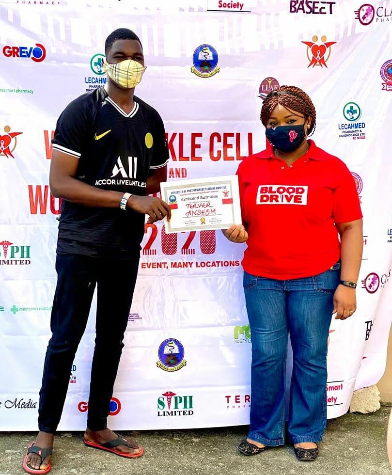 SickleCellAF_Ph's tweet photo. It was a beautiful day and we recorded 10 first time donors and 32 new volunteer blood donors added to our volunteer community.
This means alot to us all.
Thank you for being part of our success story.
#RedCellSeries
#SafeBloodSavesLives https://t.co/yDDKr1yCAi