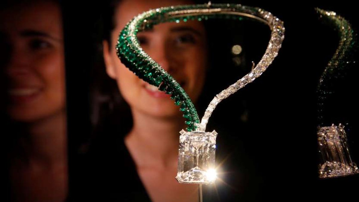 EOB_editorial's tweet photo. LAS JOYAS MÁS CARAS DEL MUNDO
https://t.co/xlMOe9gNGP https://t.co/Y5DExCua2j