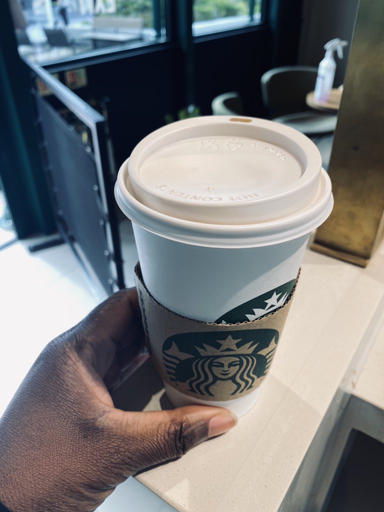 Lindabekoe's tweet photo. My first Starbucks https://t.co/KDOEWoKi2c